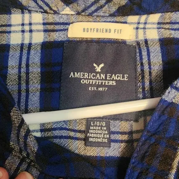 American Eagle Boyfriend Fit Flannel - Size Large - 3/4 Button Up - Picture 3 of 5